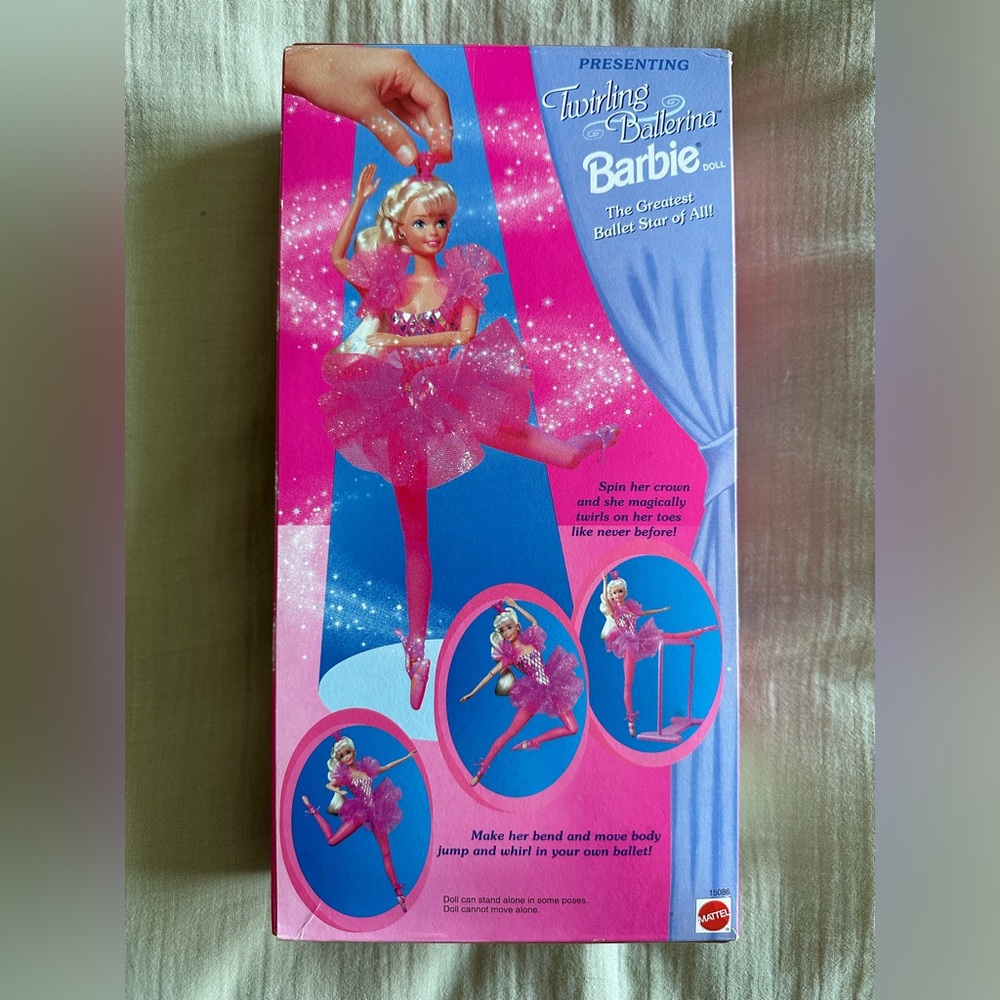 Barbie Twirling Ballerina from 1995 - Picture 3 of 6